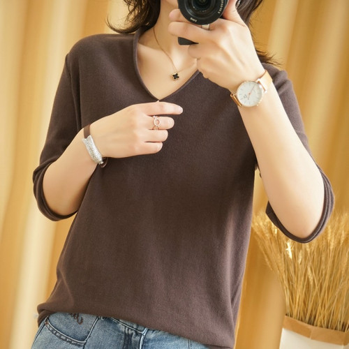 2022秋季新款純棉純色t恤女v領短袖五分袖寬松顯瘦休閒針織衫護頸