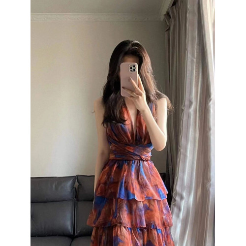 三亞旅遊穿搭女超仙拍照掛脖裙沙灘裙海邊度假連衣裙波西米亞長裙