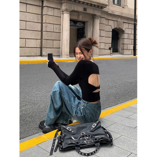 ousph黑色方領針織打底衫女秋秋款露背設計感修身顯瘦長袖T恤上衣