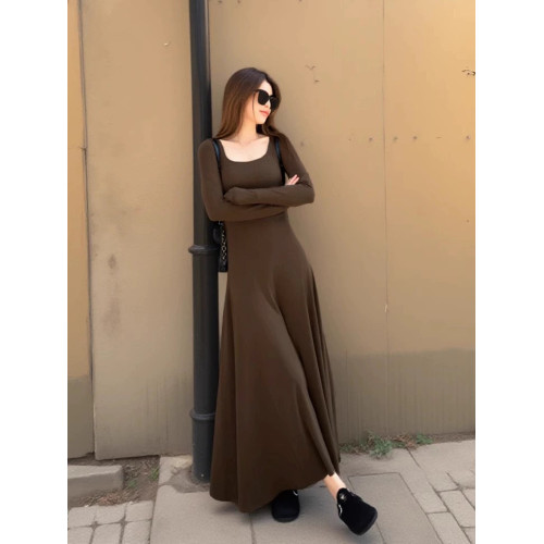 【270克棉磨毛】秋日紙片人/顯瘦顯高u領簡約新款大A連衣裙秋