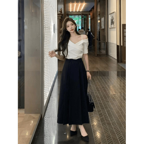 法式氣質白色吊帶短袖襯衫女夏季2025新款獨特超好看修身露肩上衣