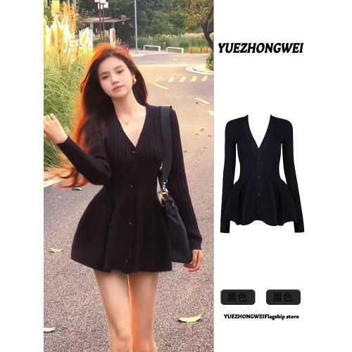 黑色V領長袖針織開衫連衣裙女2025早秋季新款收腰顯瘦花苞短裙子