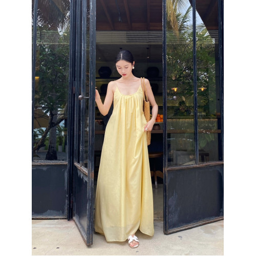 三亞旅行穿搭衣服吊帶露背連衣裙夏顯瘦仙女裙拍照海邊度假沙灘裙