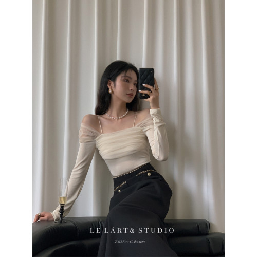 2024春季新款韓版設計感露肩網紗純欲上衣小衆修身一字肩長袖T恤