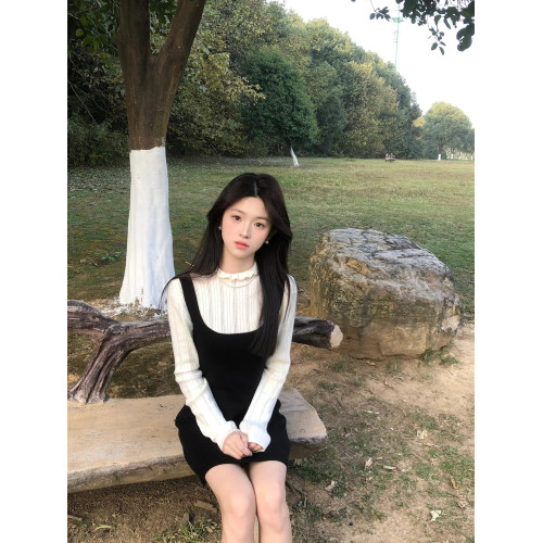 法式赫本風套裝黑色背心連衣裙女秋冬白色內搭毛衣針織上衣兩件套