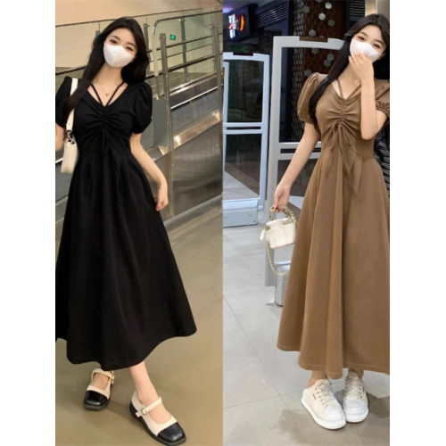 大碼休閒連衣裙女夏季新款法式赫本風小黑裙氣質顯瘦垂感a字裙子