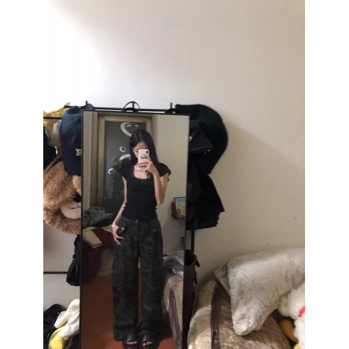 純欲蕾絲花邊方領短袖t恤女2025夏季甜辣妹蝴蝶結緊身小飛袖上衣 純欲蕾絲花邊方領短袖t恤女2025夏季甜辣妹蝴蝶結緊身小飛袖上衣