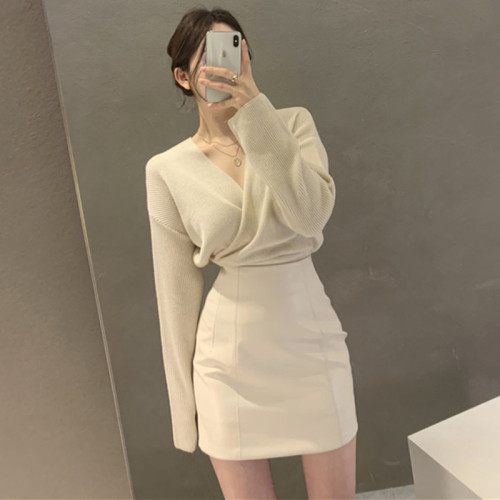 冬天配搭毛衣超棒!高腰通勤A字包臀裙小皮裙黑色半身裙女裙短裙 冬天配搭毛衣超棒!高腰通勤A字包臀裙小皮裙黑色半身裙女裙短裙