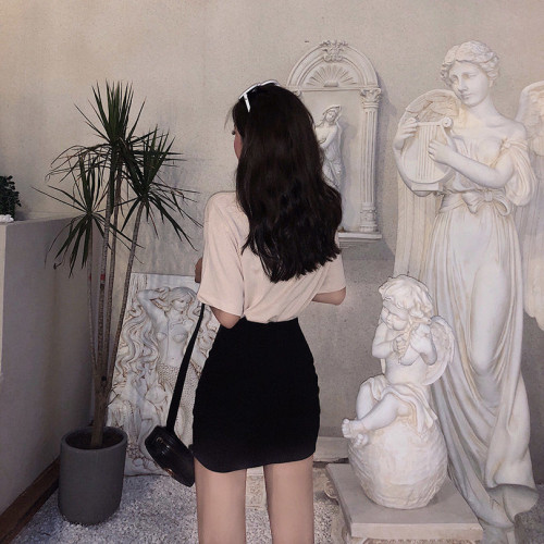 開叉包臀裙性感a字短裙子小心機辣妹半身裙女春秋季新款緊身黑色