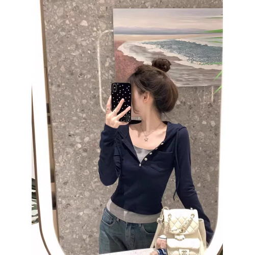 假兩件連帽長袖t恤女生初秋季設計感小衆修身顯瘦獨特超好看上衣 假兩件連帽長袖t恤女生初秋季設計感小衆修身顯瘦獨特超好看上衣