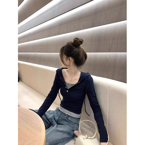 假兩件連帽長袖t恤女生初秋季設計感小衆修身顯瘦獨特超好看上衣 假兩件連帽長袖t恤女生初秋季設計感小衆修身顯瘦獨特超好看上衣