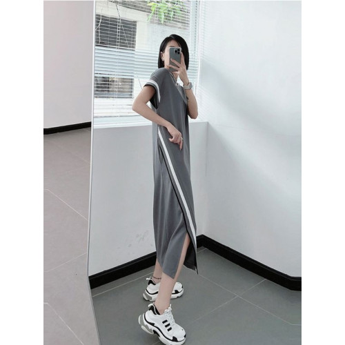 大碼300斤歐貨輕奢設計感連衣裙2023夏新胖mm過膝寬松遮肉T恤裙子