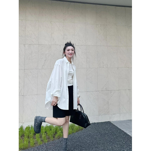 早秋白色極簡大版襯衫女春秋季寬松休閒BF風濶版襯衣oversize上衣