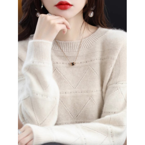 鄂爾多斯市專櫃撤櫃剪標女裝秋冬高級針織衫圓領加厚寬松打底毛衣