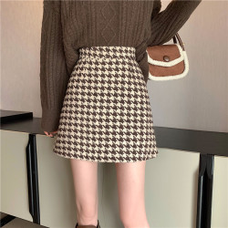 梨形身材大碼千鳥格毛呢半身裙女春秋配毛衣胖mm高腰a字包臀短裙