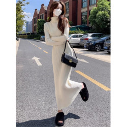 配大衣的長款內搭針織連衣裙女秋冬季慵懶高領過膝羊絨打底毛衣裙