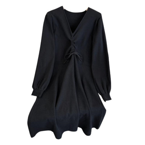 法式洋氣純色時髦高級感女胖MM300斤加大碼秋冬V領遮肉針織毛衣裙