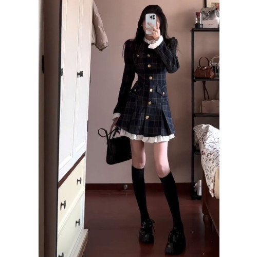 韓劇女主穿搭學院風連衣裙氣質高級感超好看格子百褶裙2025年新款