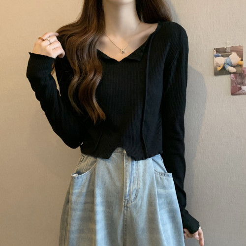 大碼V領正肩長袖白色女t恤女裝秋季新款胖mm打底衫超顯身材的上衣 大碼V領正肩長袖白色女t恤女裝秋季新款胖mm打底衫超顯身材的上衣