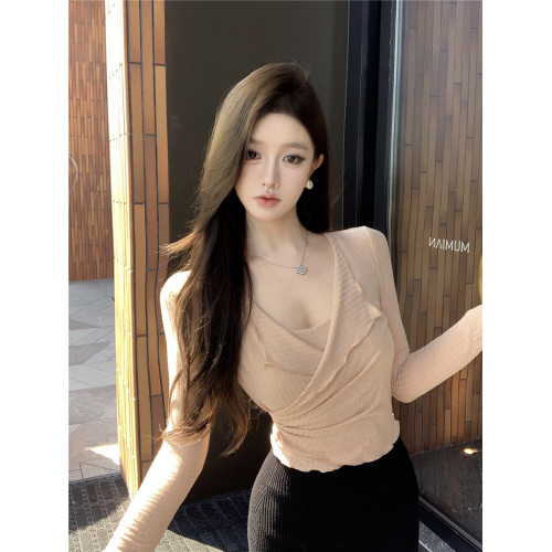 假兩件拼接v領長袖T恤女秋季緊身褶皺打底衫辣妹修身短款內搭上衣
