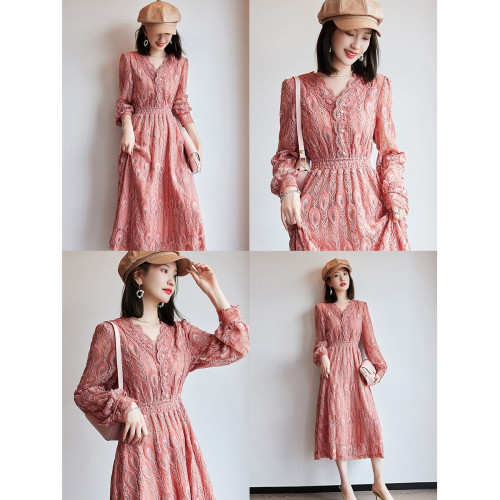 特價原單法式蕾絲連衣裙女春秋新款高級感刺綉V領長袖設計感A字裙 特價原單法式蕾絲連衣裙女春秋新款高級感刺綉V領長袖設計感A字裙