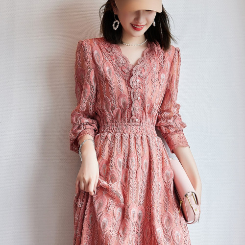 特價原單法式蕾絲連衣裙女春秋新款高級感刺綉V領長袖設計感A字裙 特價原單法式蕾絲連衣裙女春秋新款高級感刺綉V領長袖設計感A字裙