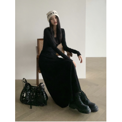 【棉磨毛高品質】2023秋內搭連衣裙女長袖打底裙收腰顯瘦a字長裙