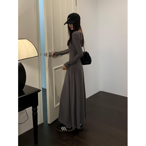 【棉磨毛高品質】2023秋內搭連衣裙女長袖打底裙收腰顯瘦a字長裙