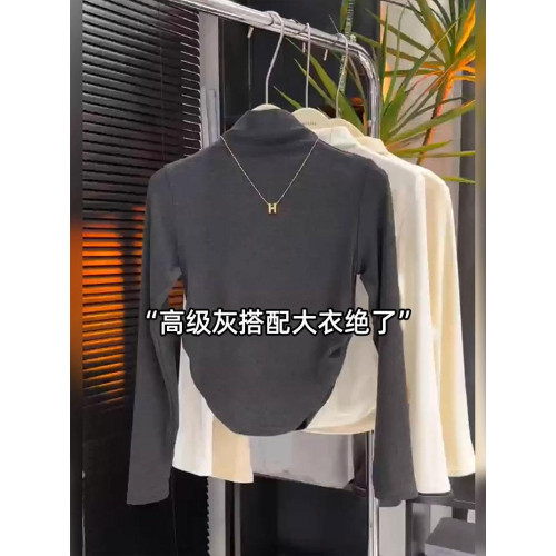 新款半高領磨毛內搭打底衫女2024秋冬設計感收腰顯瘦黑色長袖上衣 新款半高領磨毛內搭打底衫女2024秋冬設計感收腰顯瘦黑色長袖上衣