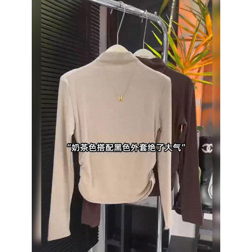 新款半高領磨毛內搭打底衫女2024秋冬設計感收腰顯瘦黑色長袖上衣 新款半高領磨毛內搭打底衫女2024秋冬設計感收腰顯瘦黑色長袖上衣