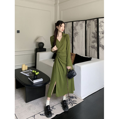 大碼女裝胖mm赫本風法式V領長袖性感開叉連衣裙早秋收腰顯瘦長裙 大碼女裝胖mm赫本風法式V領長袖性感開叉連衣裙早秋收腰顯瘦長裙