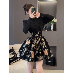 春秋季新品法式赫本風拼色復古連衣裙秋小衆收腰假兩件短裙拼接裙