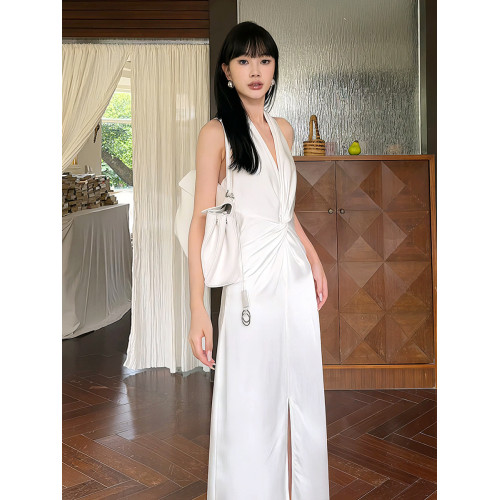 高級感白色緞面掛脖連衣裙女夏法式泰式名媛氣質小禮服生日裙長裙