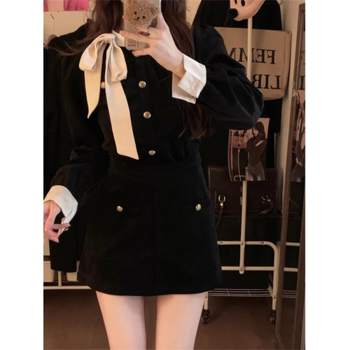 秋裝搭配一整套富家千金風連衣裙miu系穿搭韓劇女主小香兩件套裝