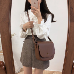 秋冬新款韓版木耳邊娃娃領寬松打底長袖襯衫女職業白色設計感小衆