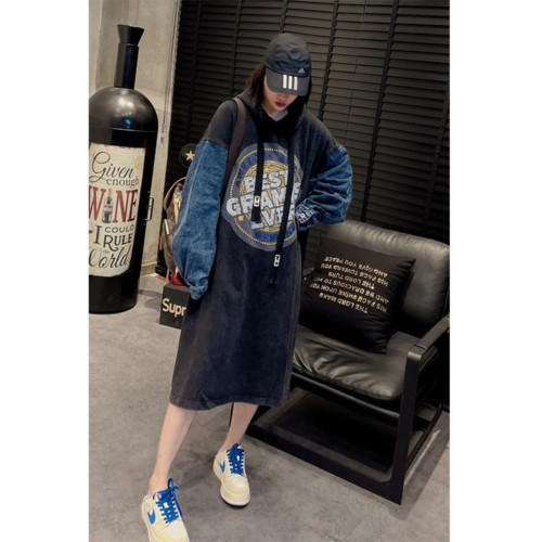 大碼胖mm歐洲站牛仔連帽連衣裙女春秋新款300斤寬松遮肉衛衣裙子