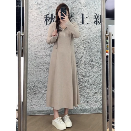 大碼女裝氣質顯瘦休閒針織連衣裙初秋新款胖mm垂感遮胯打底長裙子