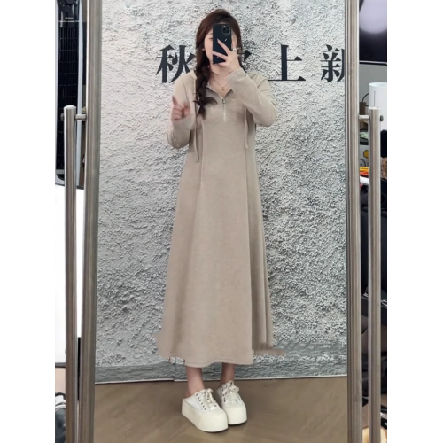 大碼女裝氣質顯瘦休閒針織連衣裙初秋新款胖mm垂感遮胯打底長裙子