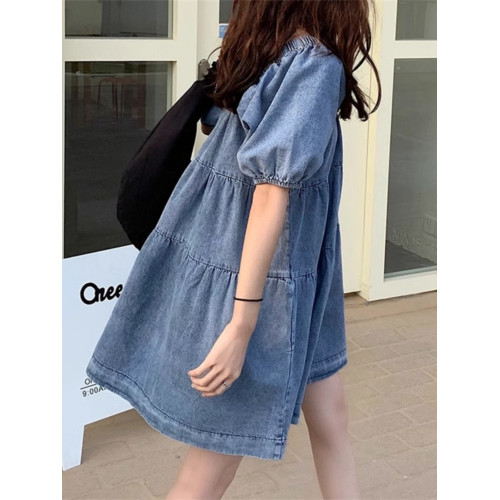 減齡氣質設計感泡泡袖牛仔連衣裙女夏季大碼胖mm收腹顯瘦背帶短裙