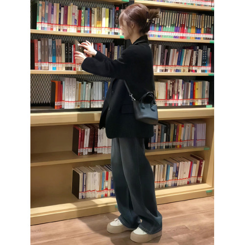 黑色西裝外套女2025春秋新款小個子高級感寬松氣質休閒學院風西服 黑色西裝外套女2025春秋新款小個子高級感寬松氣質休閒學院風西服