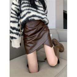 黑色包臀裙小皮裙春秋新款大碼pu短裙高腰胖妹妹咖色包裙半身裙女