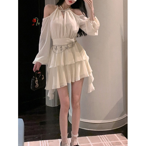 多巴胺韓劇女主穿搭新款大碼茶歇法式氣質公主掛脖吊帶連衣裙女裝