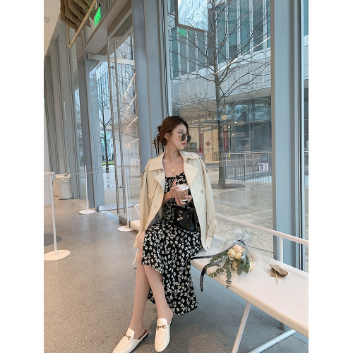 吊帶碎花連衣裙女2025新款春夏法式顯瘦設計感小個子印花打底裙子