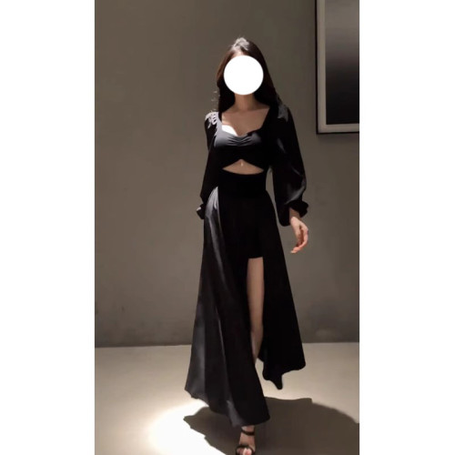 赫本風氣質方領鏤空長袖連衣裙女收腰開叉顯瘦大擺長裙子早秋女裝