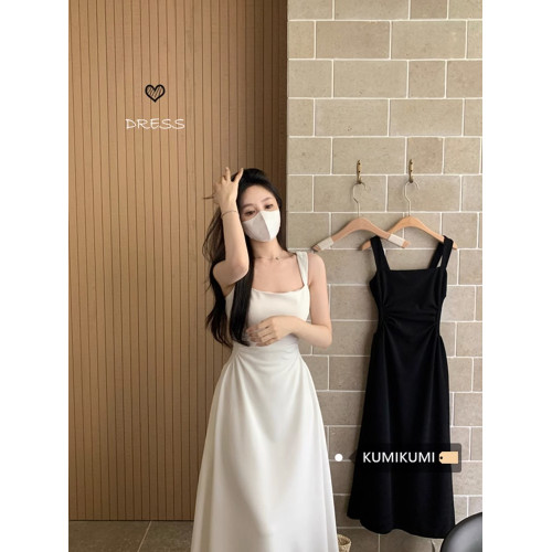 白色法式氣質吊帶連衣裙女秋冬大碼胖mm小衆褶皺收腰顯瘦A字長裙