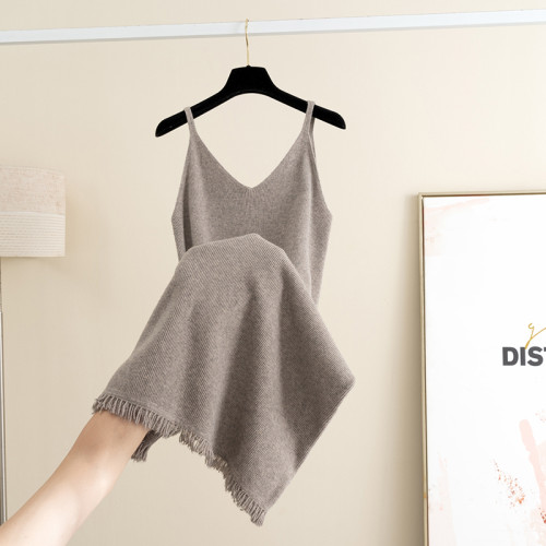 2025秋冬新款針織吊帶連衣裙女中長款過膝無袖內搭顯瘦打底背心裙