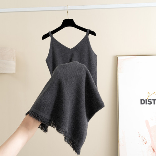 2025秋冬新款針織吊帶連衣裙女中長款過膝無袖內搭顯瘦打底背心裙