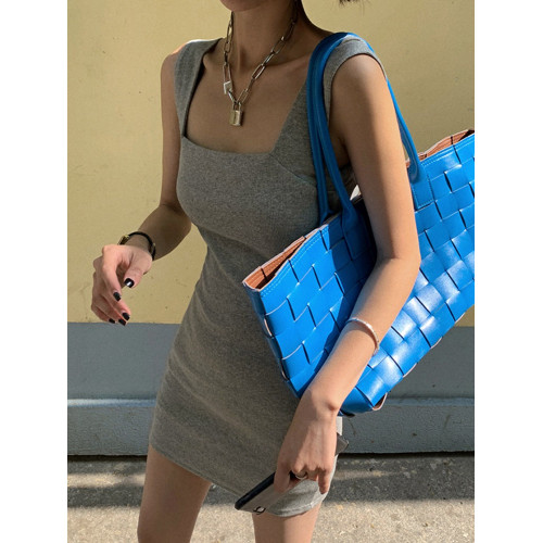 美式性感方領寬肩帶彈力背心連衣裙女夏辣妹收腰顯瘦無袖包臀短裙