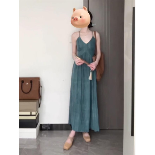新中式清冷吊帶顯瘦氣質連衣裙女夏季復古國風收腰V領長裙高級感
