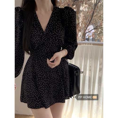 PPHOME媮媮藏不住~露思桑稚V領長袖波點連衣裙女收腰泡泡袖雪紡裙